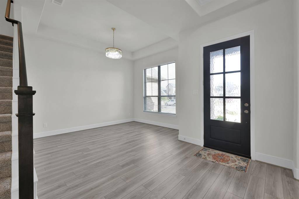 Dining/flex space located off the main entrance