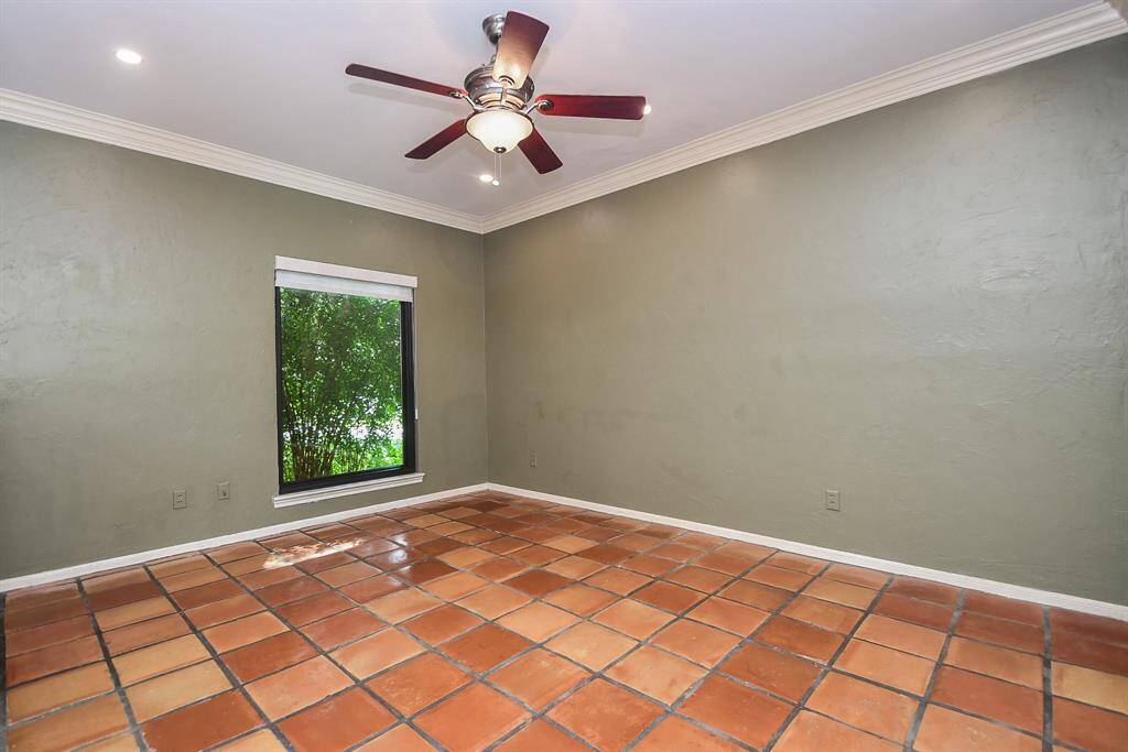 Use this room as a study, as a family room or however you please.
