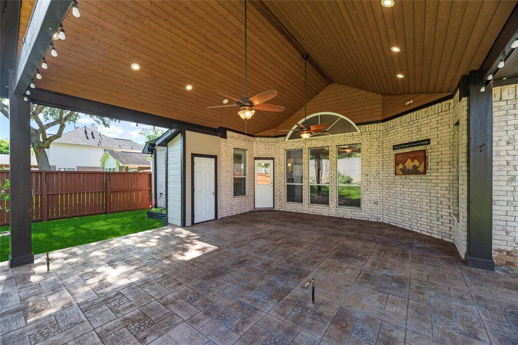 Sip morning coffee on the covered patio as you listen to your favorite Podcast or mix up your routine and grill breakfast sausages for the entire family to enjoy.