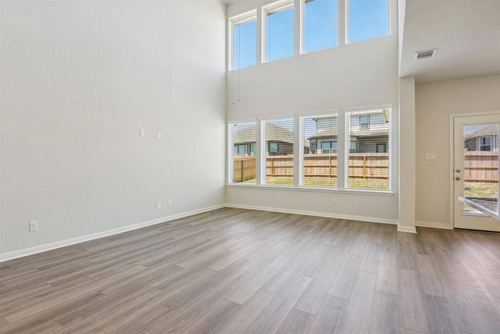 Photo is not of the actual home but is an inspirational photo of builder’s model home and may depict options, furnishings, and/or decorator features that are not included.