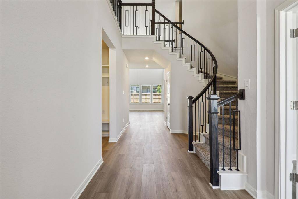 Photo is not of the actual home but is an inspirational photo of builder’s model home and may depict options, furnishings, and/or decorator features that are not included.