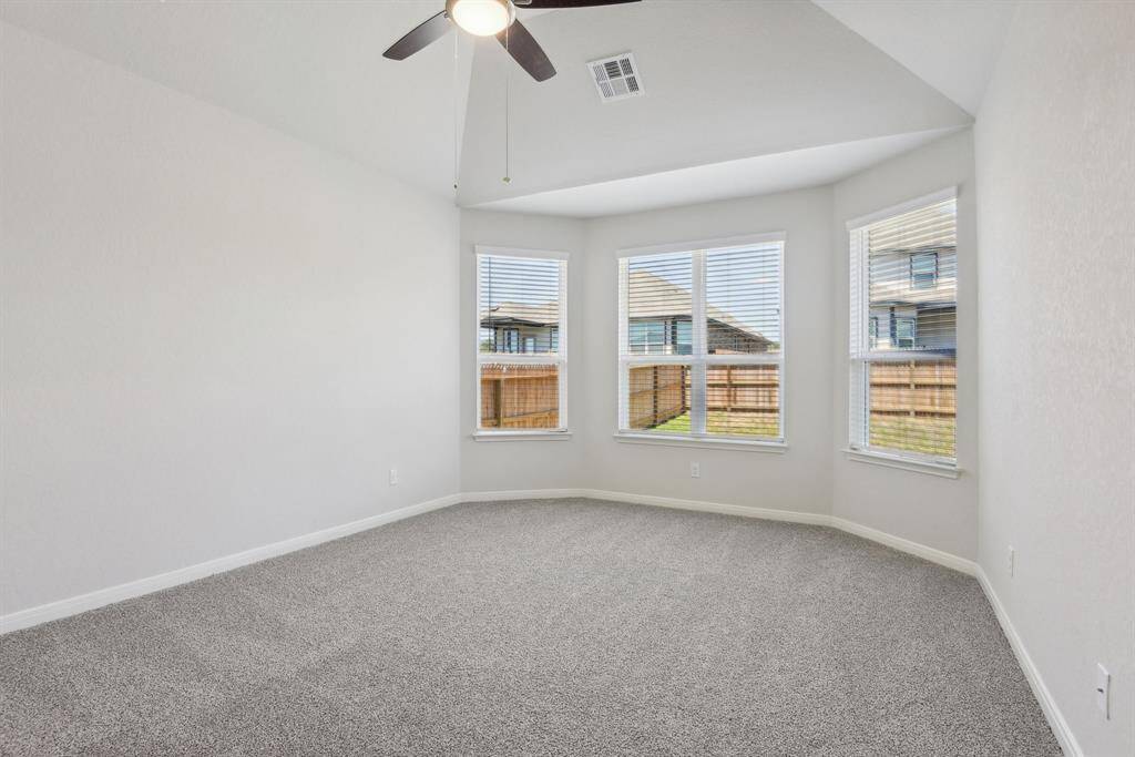 Photo is not of the actual home but is an inspirational photo of builder’s model home and may depict options, furnishings, and/or decorator features that are not included.