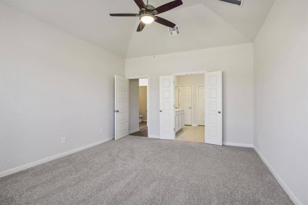 Photo is not of the actual home but is an inspirational photo of builder’s model home and may depict options, furnishings, and/or decorator features that are not included.
