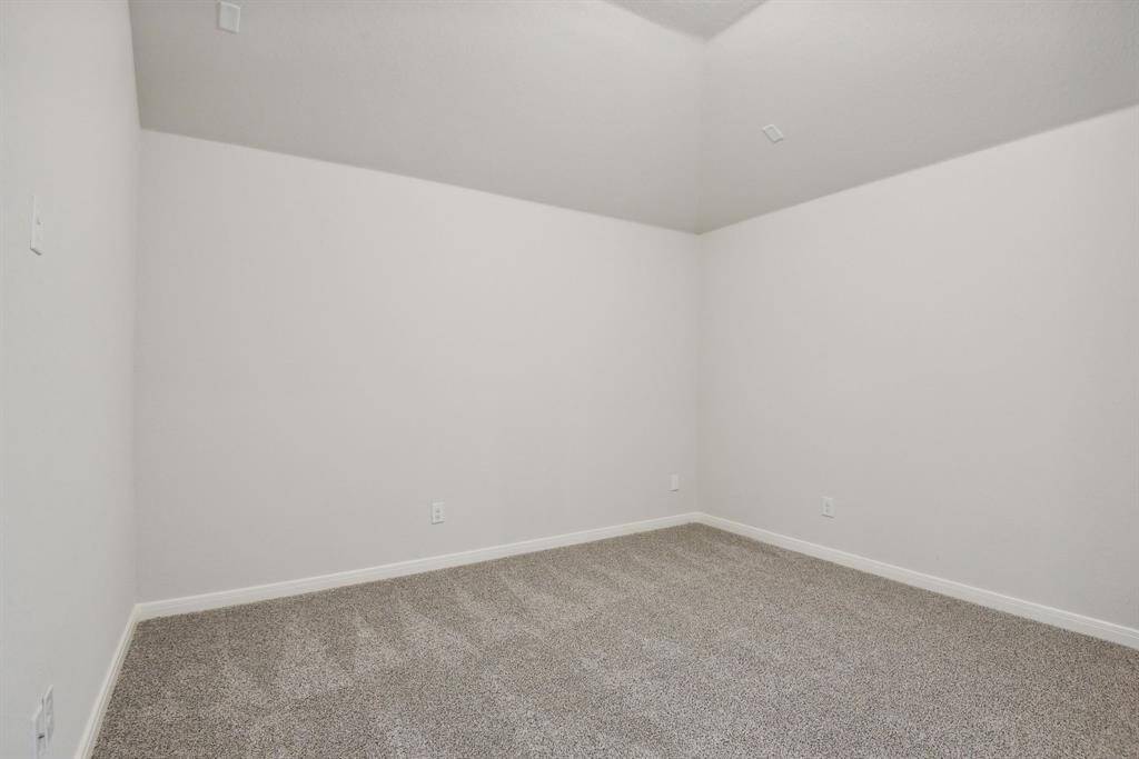 Photo is not of the actual home but is an inspirational photo of builder’s model home and may depict options, furnishings, and/or decorator features that are not included.