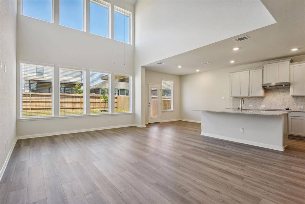Photo is not of the actual home but is an inspirational photo of builder’s model home and may depict options, furnishings, and/or decorator features that are not included.