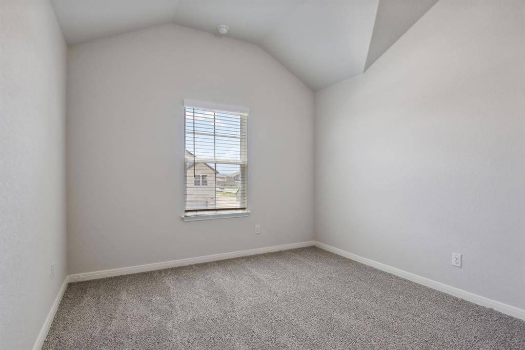 Photo is not of the actual home but is an inspirational photo of builder’s model home and may depict options, furnishings, and/or decorator features that are not included.