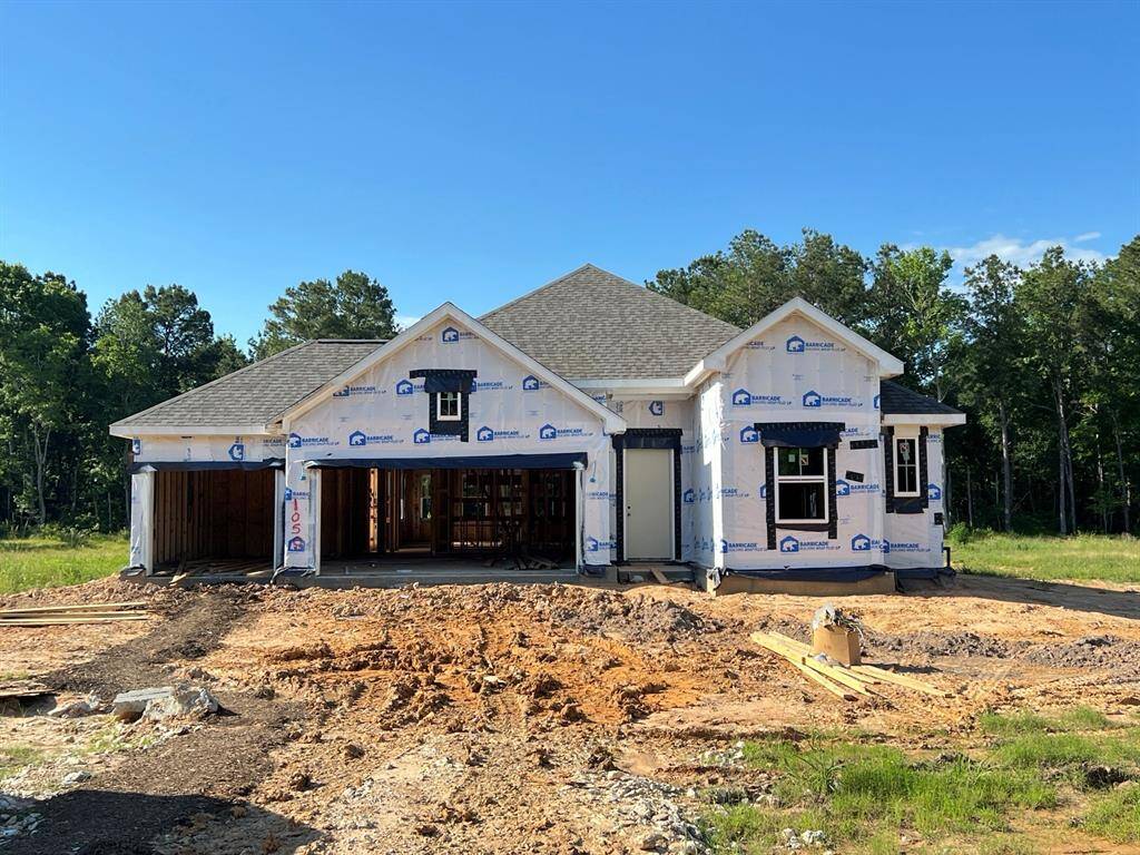 One story home with 3 bedrooms, 2.5 baths, and 3 car garage.