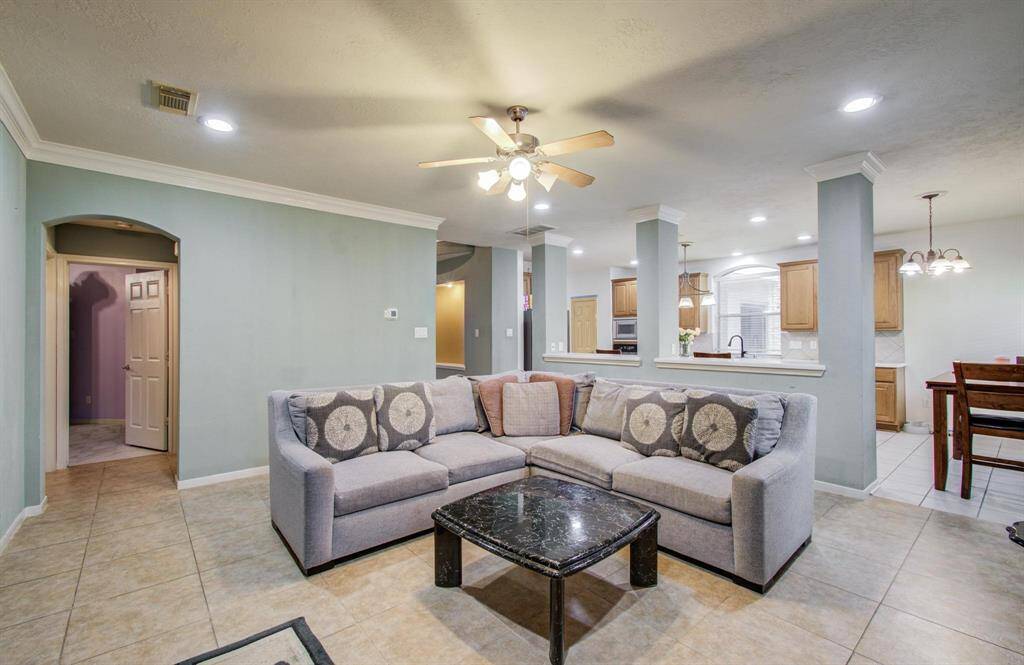 Downstairs open family room, mom can cook and enjoy family conversations