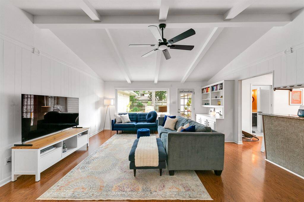Homeowner made several updates so you don't have to! Over $12,000 in engineered hardwood floors.