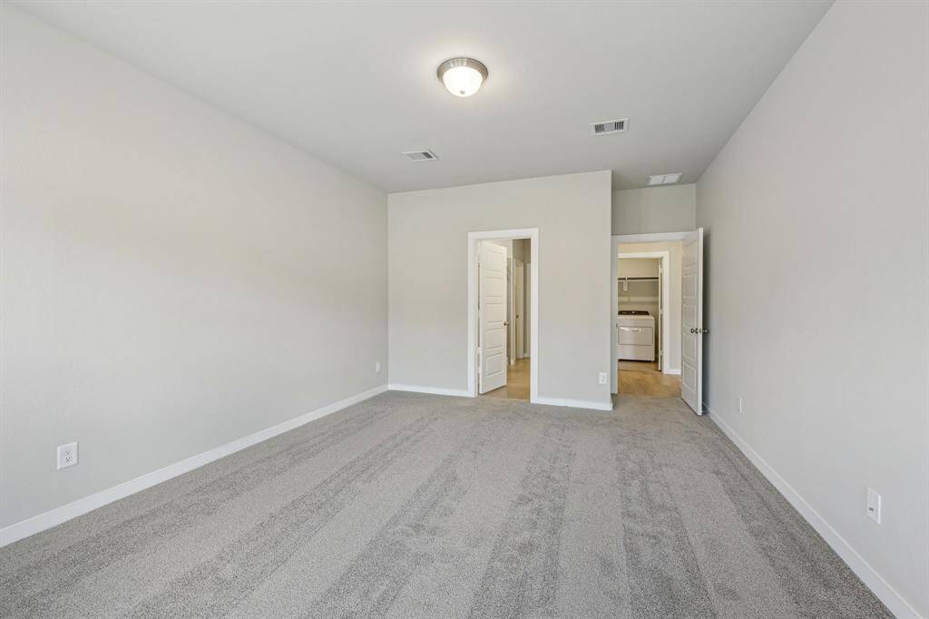 Photo is not of the actual home but is an inspirational photo of builder’s model home and may depict options, furnishings, and/or decorator features that are not included.