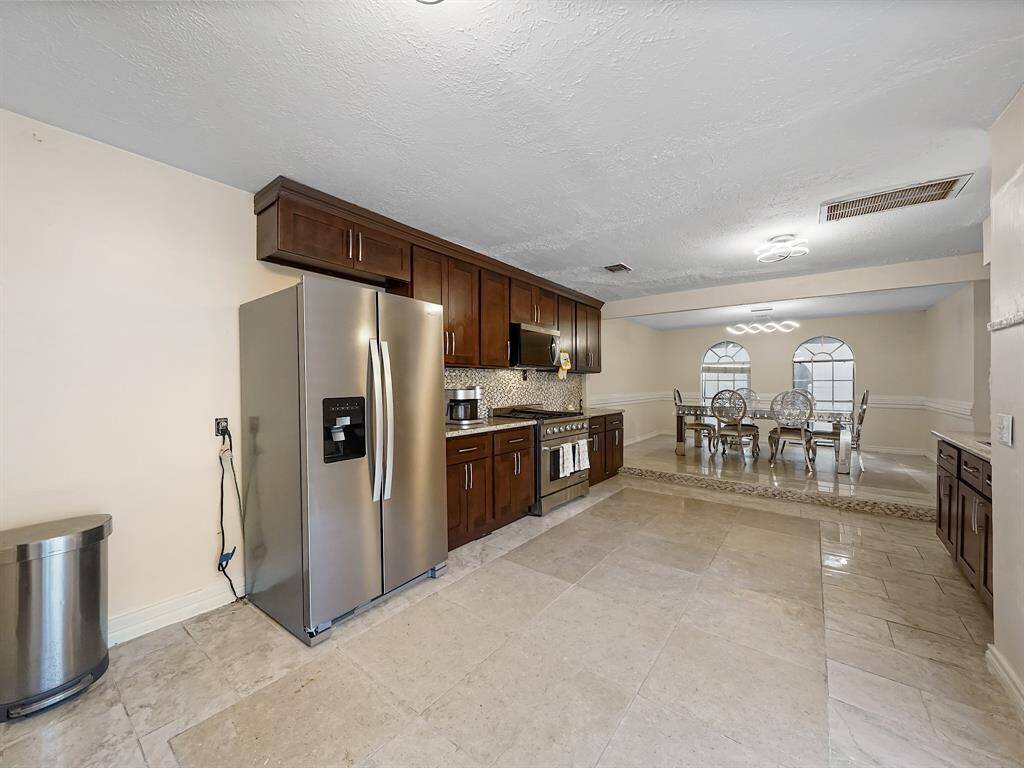 Another view of the kitchen