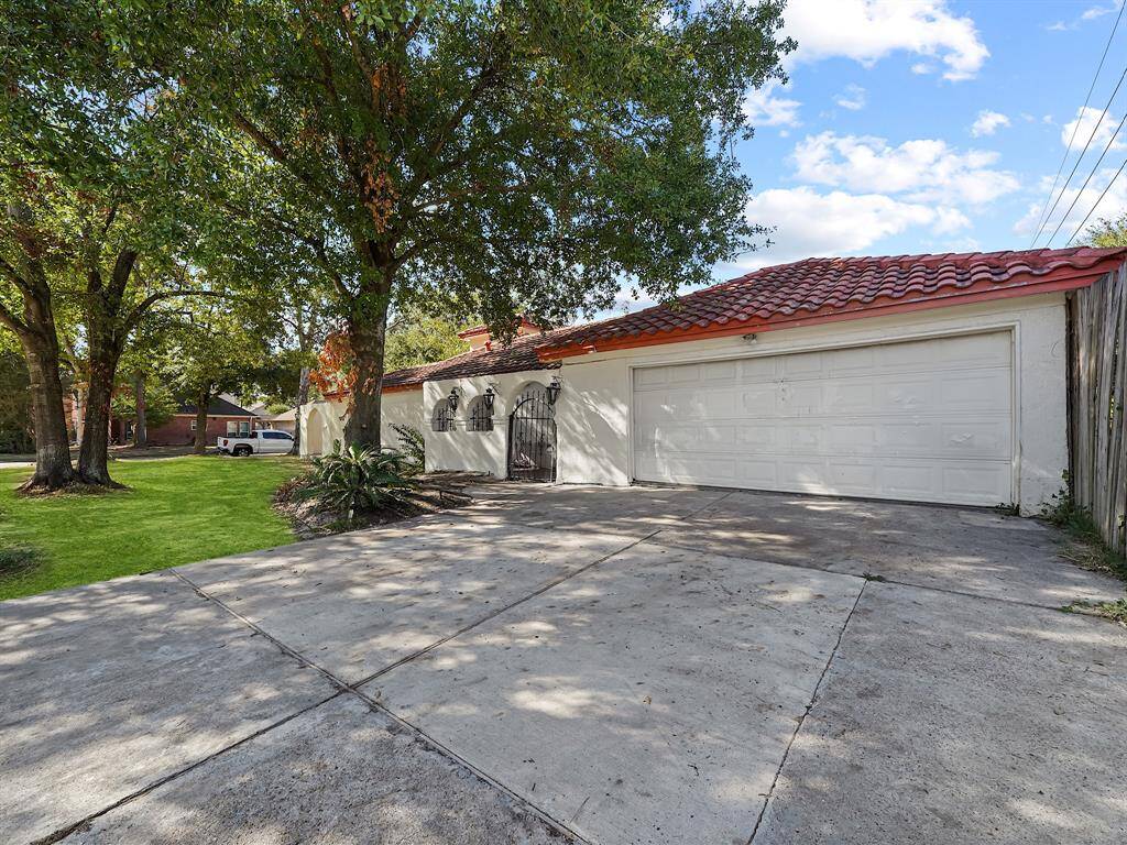 This home offers a 2 car garage