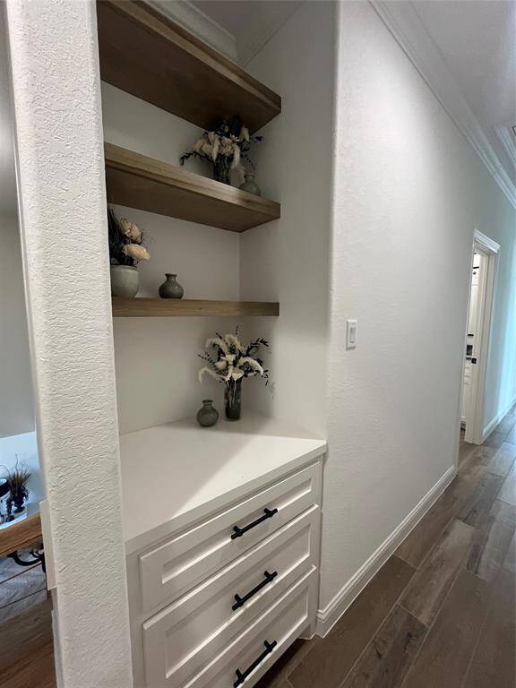Cute built in at hall upstairs
