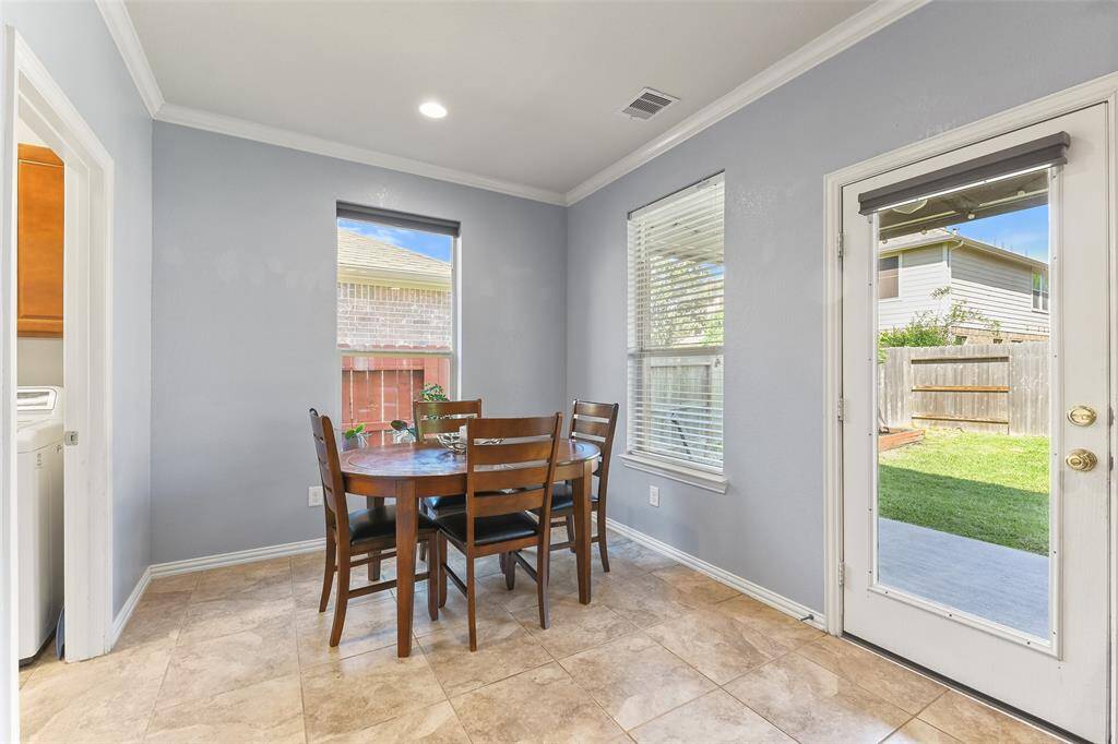 Breakfast Nook