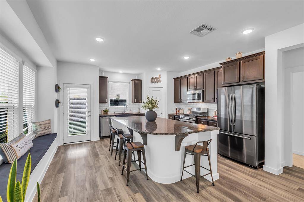 The kitchen is a chef’s dream!