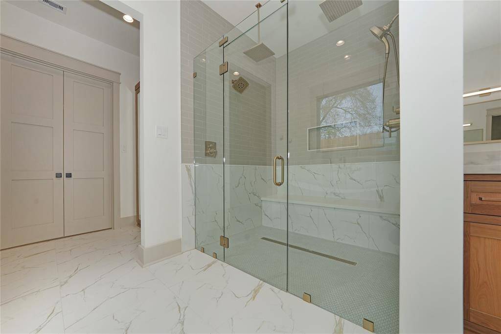 Double Walk in Shower