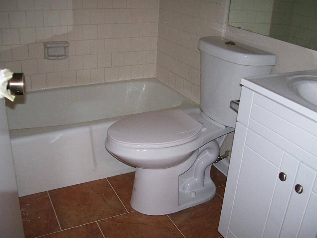 This unit has 2 full baths with tub and shower