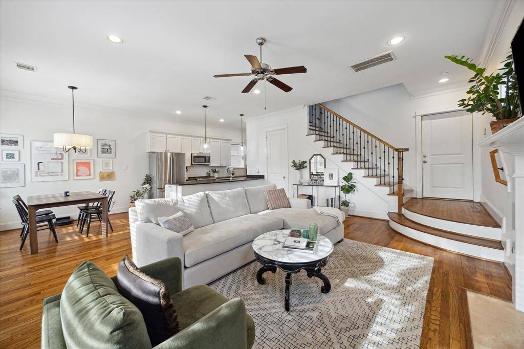 Spacious dining room is conveniently located near the kitchen.