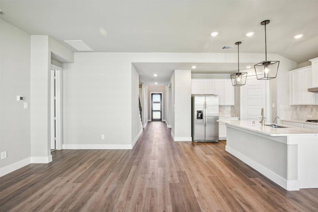 Photo is not of the actual home but is an inspirational photo of builder’s model home and may depict options, furnishings, and/or decorator features that are not included.