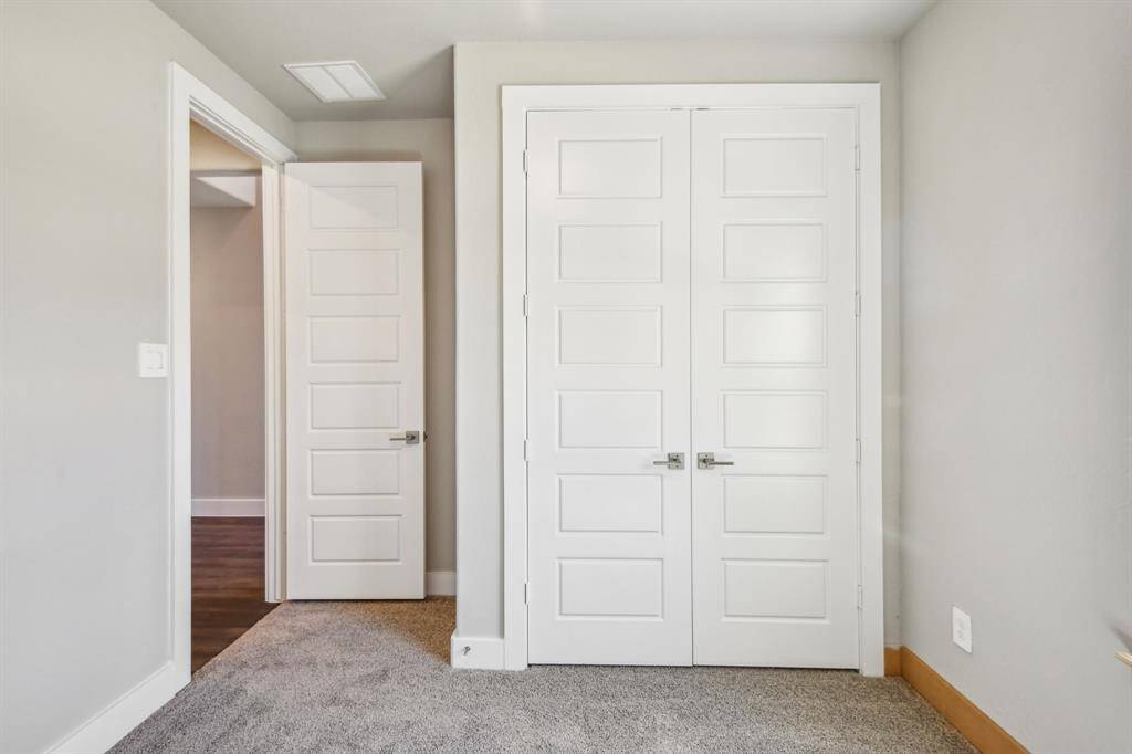 Photo is not of the actual home but is an inspirational photo of builder’s model home and may depict options, furnishings, and/or decorator features that are not included.