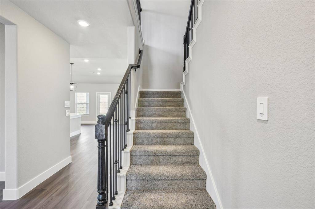 Photo is not of the actual home but is an inspirational photo of builder’s model home and may depict options, furnishings, and/or decorator features that are not included.