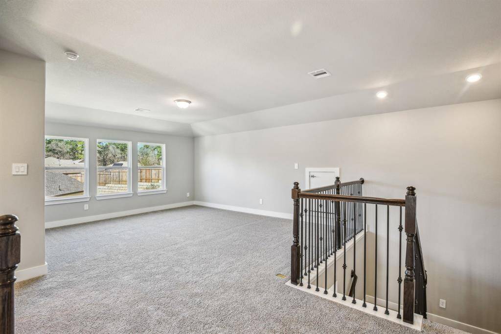 Photo is not of the actual home but is an inspirational photo of builder’s model home and may depict options, furnishings, and/or decorator features that are not included.