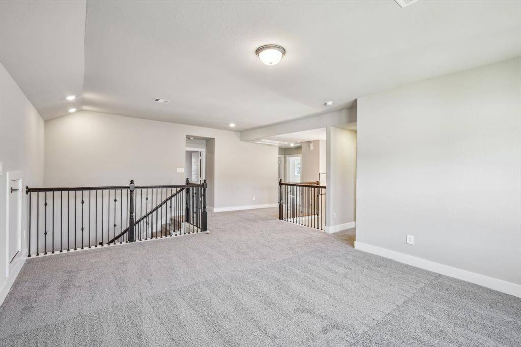 Photo is not of the actual home but is an inspirational photo of builder’s model home and may depict options, furnishings, and/or decorator features that are not included.