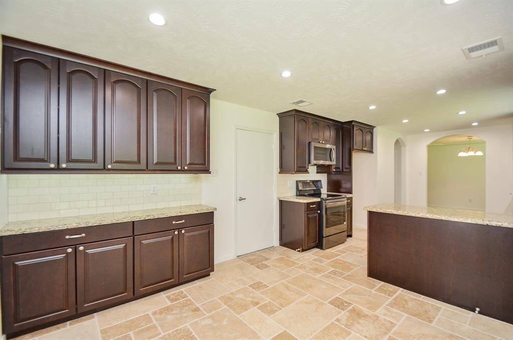 Check out all the cabinet space!