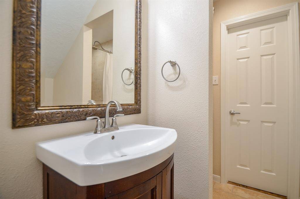 Downstairs bath