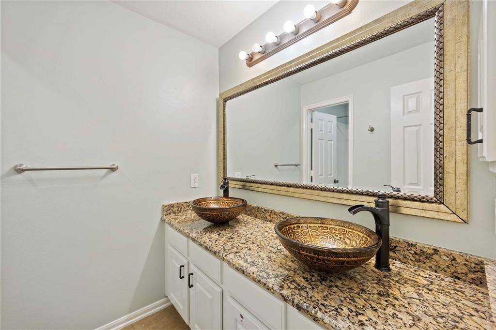 2nd full bathroom