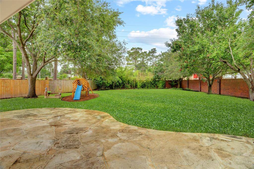 This spacious yard offers endless possibilities for recreation perfect for creating your dream outdoor oasis.