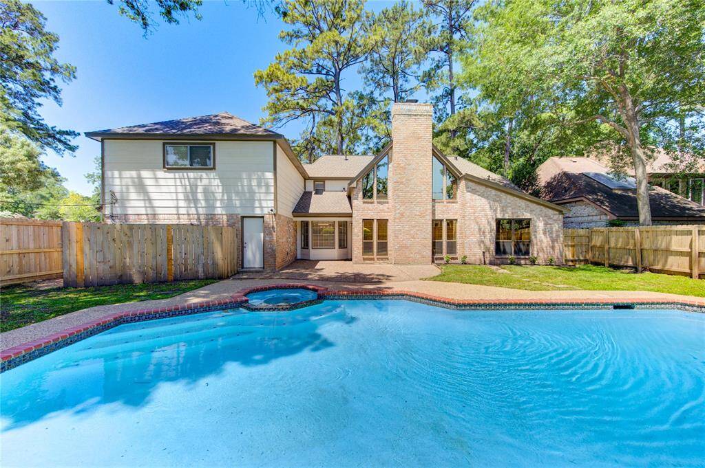 Rectangular pools are great for swimming laps!