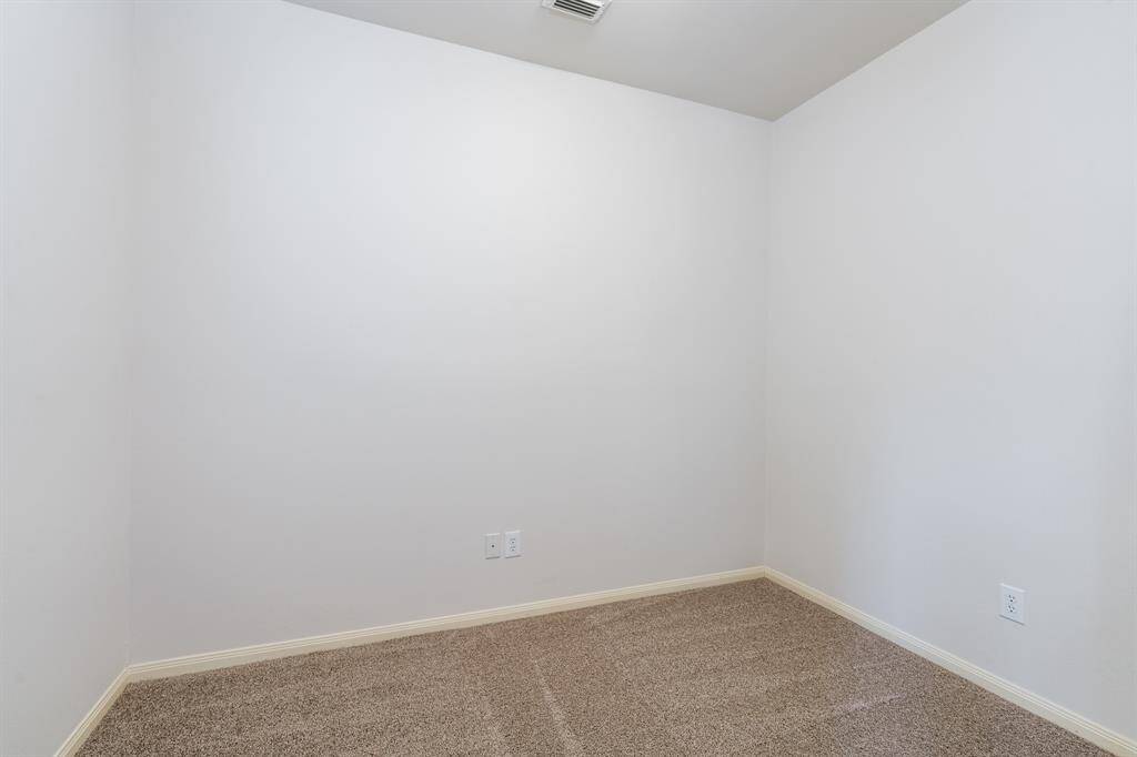 Office/Craft Room