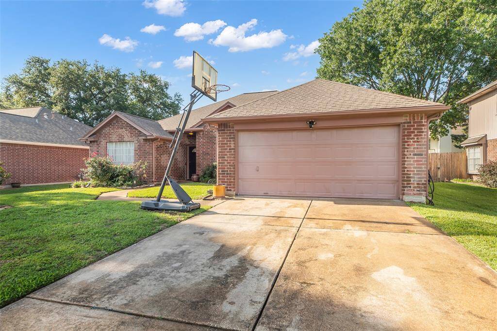 Charming one story, 1939 square feet, 4 bedrooms and 2 full bathroom on a huge lot.