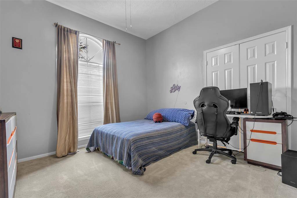 Secondary bedroom #1