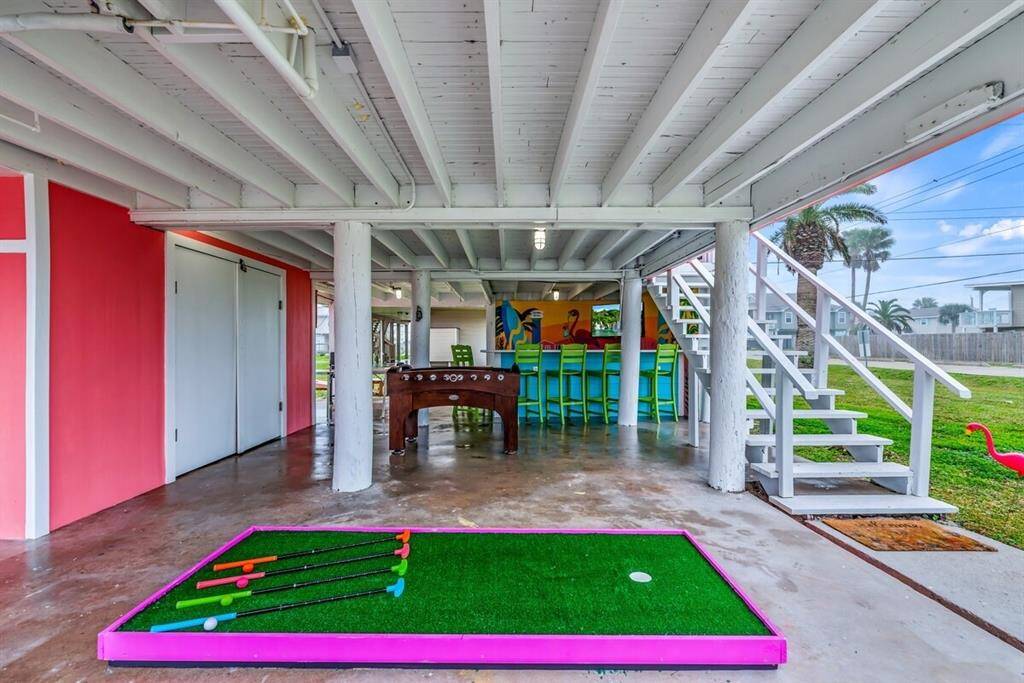 Entertainment space
