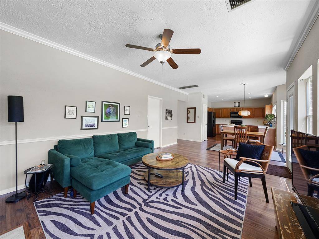 Well thought out floor plan allows the space to flow seamlessly.