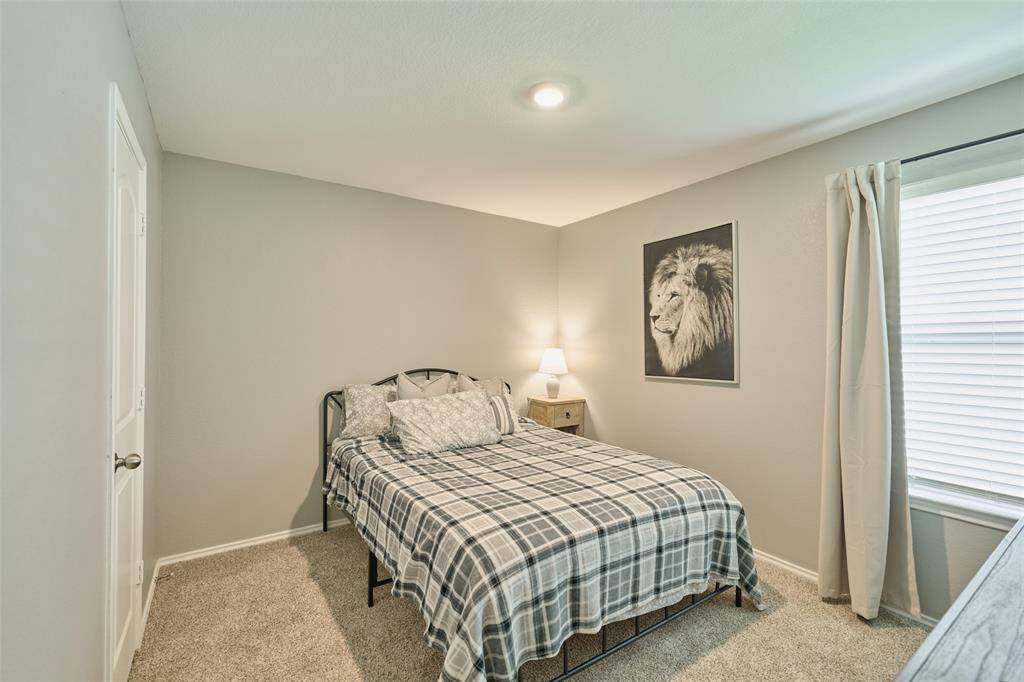 2nd Bedroom