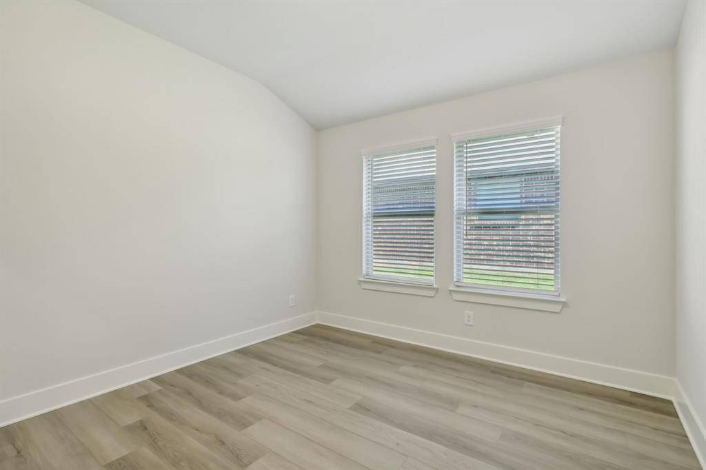 Photo is not of the actual home but is an inspirational photo of builder’s model home and may depict options, furnishings, and/or decorator features that are not included.