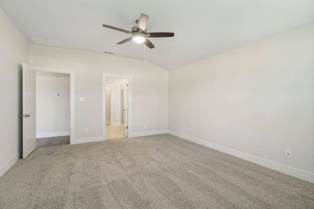 Photo is not of the actual home but is an inspirational photo of builder’s model home and may depict options, furnishings, and/or decorator features that are not included.