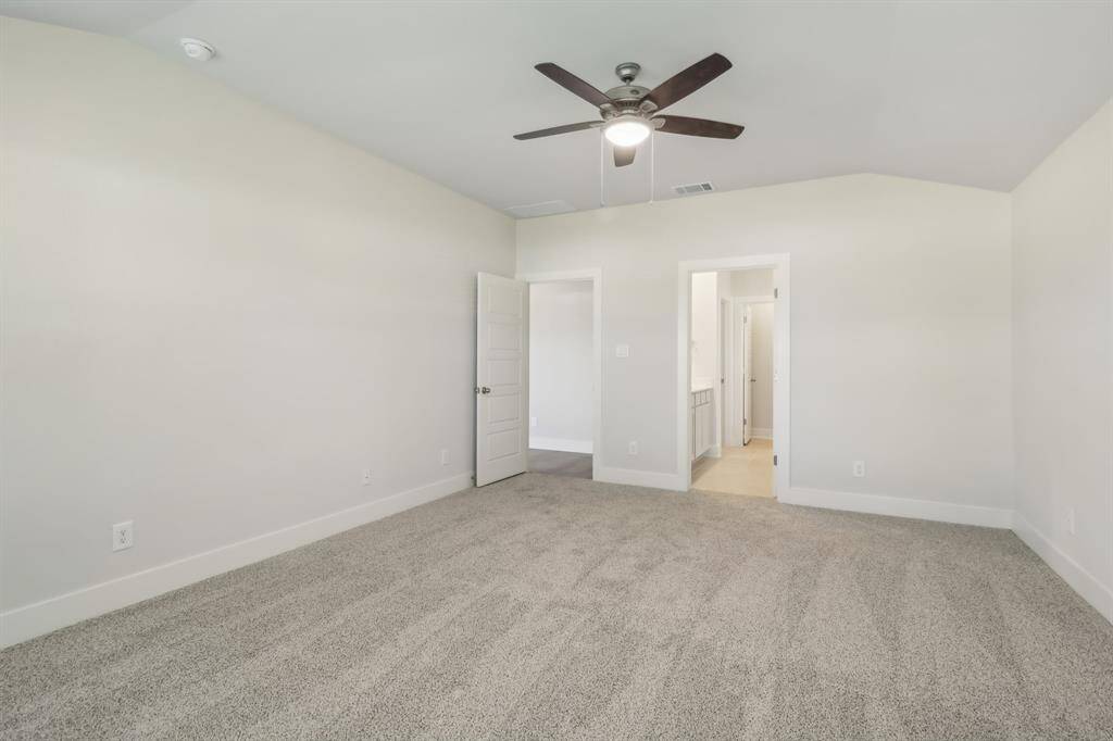 Photo is not of the actual home but is an inspirational photo of builder’s model home and may depict options, furnishings, and/or decorator features that are not included.