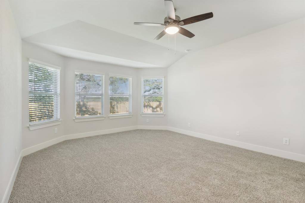 Photo is not of the actual home but is an inspirational photo of builder’s model home and may depict options, furnishings, and/or decorator features that are not included.