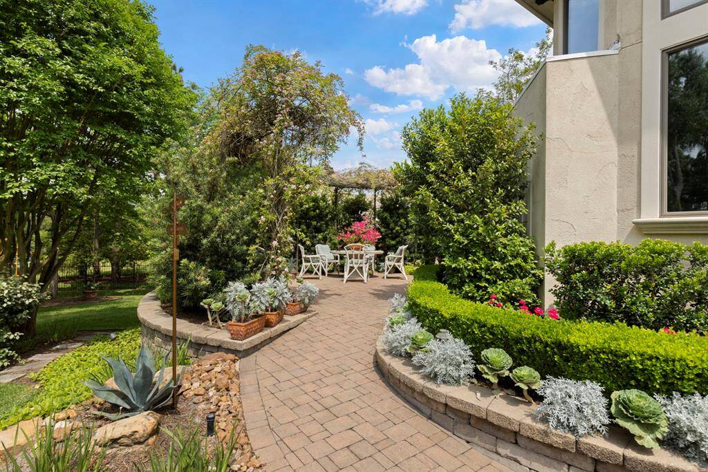Beautiful walkways and gardens.