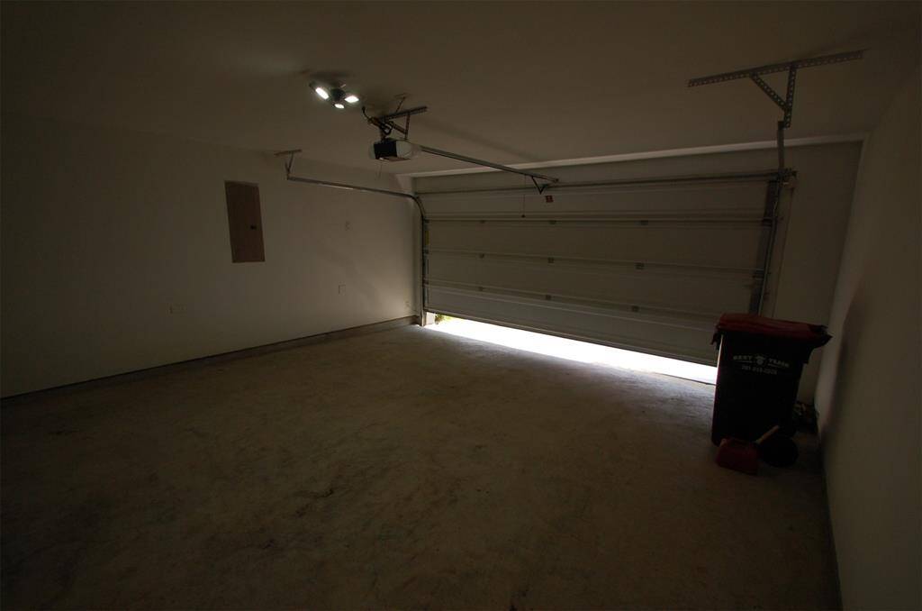 Nice clean garage