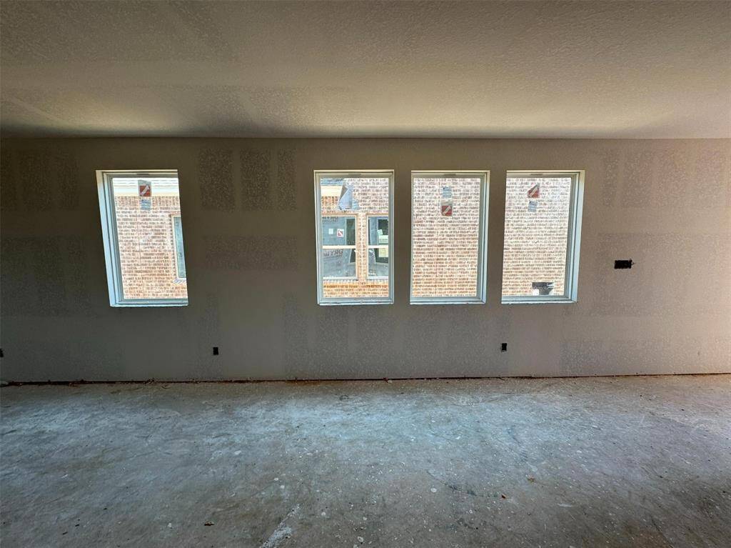 Note: Sample product photo. Actual exterior and interior selections may vary by homesite. Photo may be virtually staged