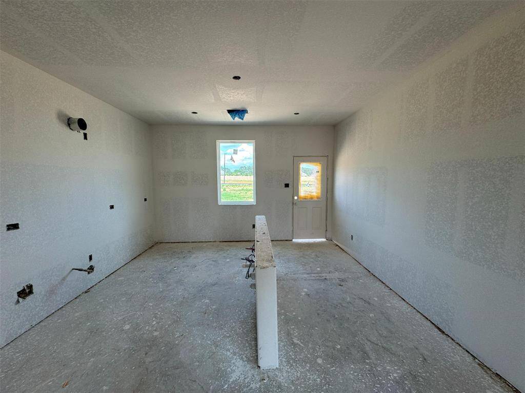 Note: Sample product photo. Actual exterior and interior selections may vary by homesite. Photo may be virtually staged