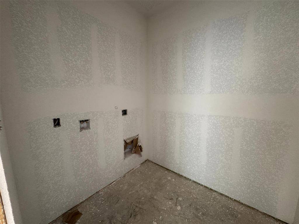 Note: Sample product photo. Actual exterior and interior selections may vary by homesite. Photo may be virtually staged