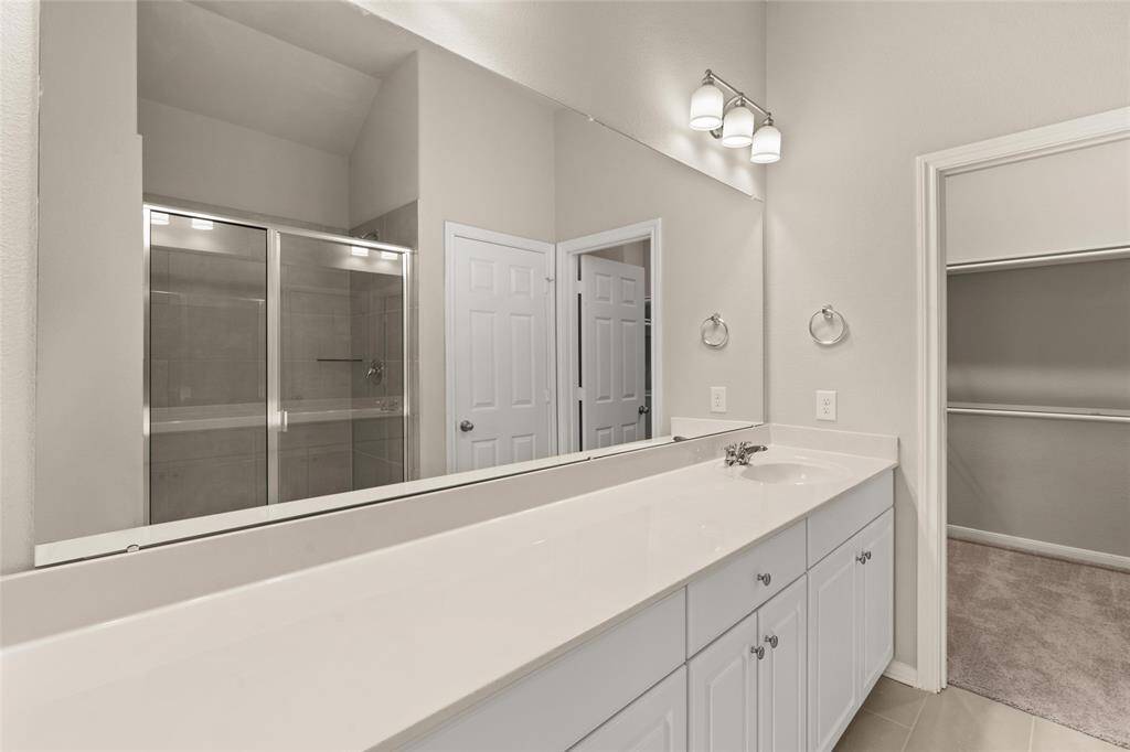 Note: Sample product photo. Actual exterior and interior selections may vary by homesite. Photo may be virtually staged