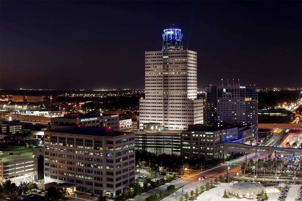 Close to It All — Work, Wellness & MoreLiving at Knoll Court means you’re just minutes from world-class healthcare and vibrant city energy. Pictured here: Memorial Hermann Memorial City, one of Houston’s premier medical centers, surrounded by top employers, shopping, dining, and entertainment. Benefits: Memorial Hermann Hospital just minutes away; easy access to Memorial City Mall, dining, and nightlife;quick freeway access for a seamless commute. The convenience of city life, right at your doorstep.