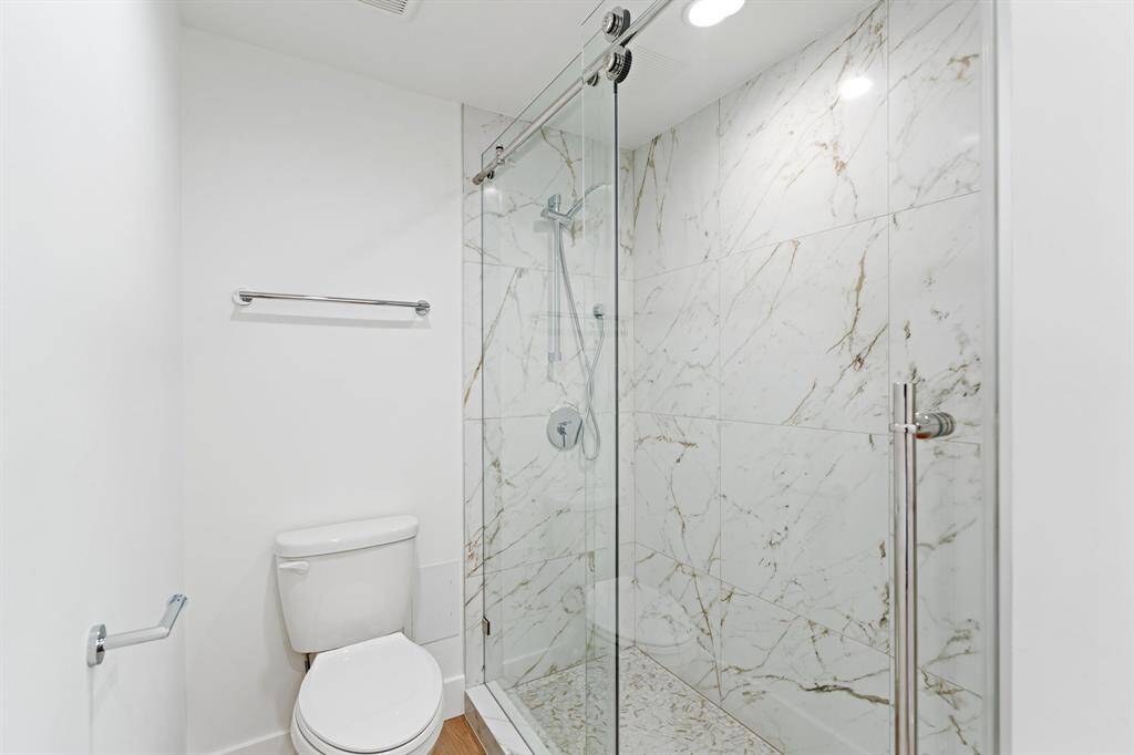 Shower detail.